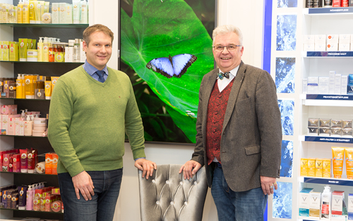 Apotheker Christian und Klaus Fehske